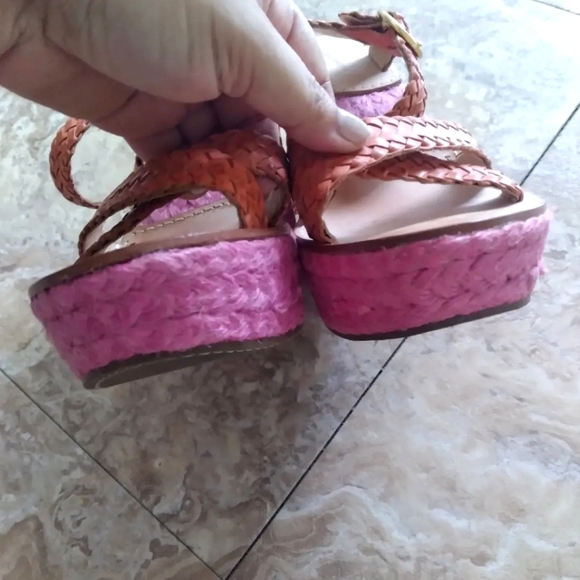 Diane Von Furstenberg pink & orange woven platform wedge sandals, size 11 - Picture 4 of 10